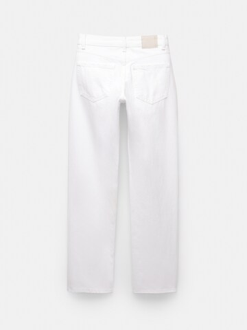 Pull&Bear Regular Jeans in White