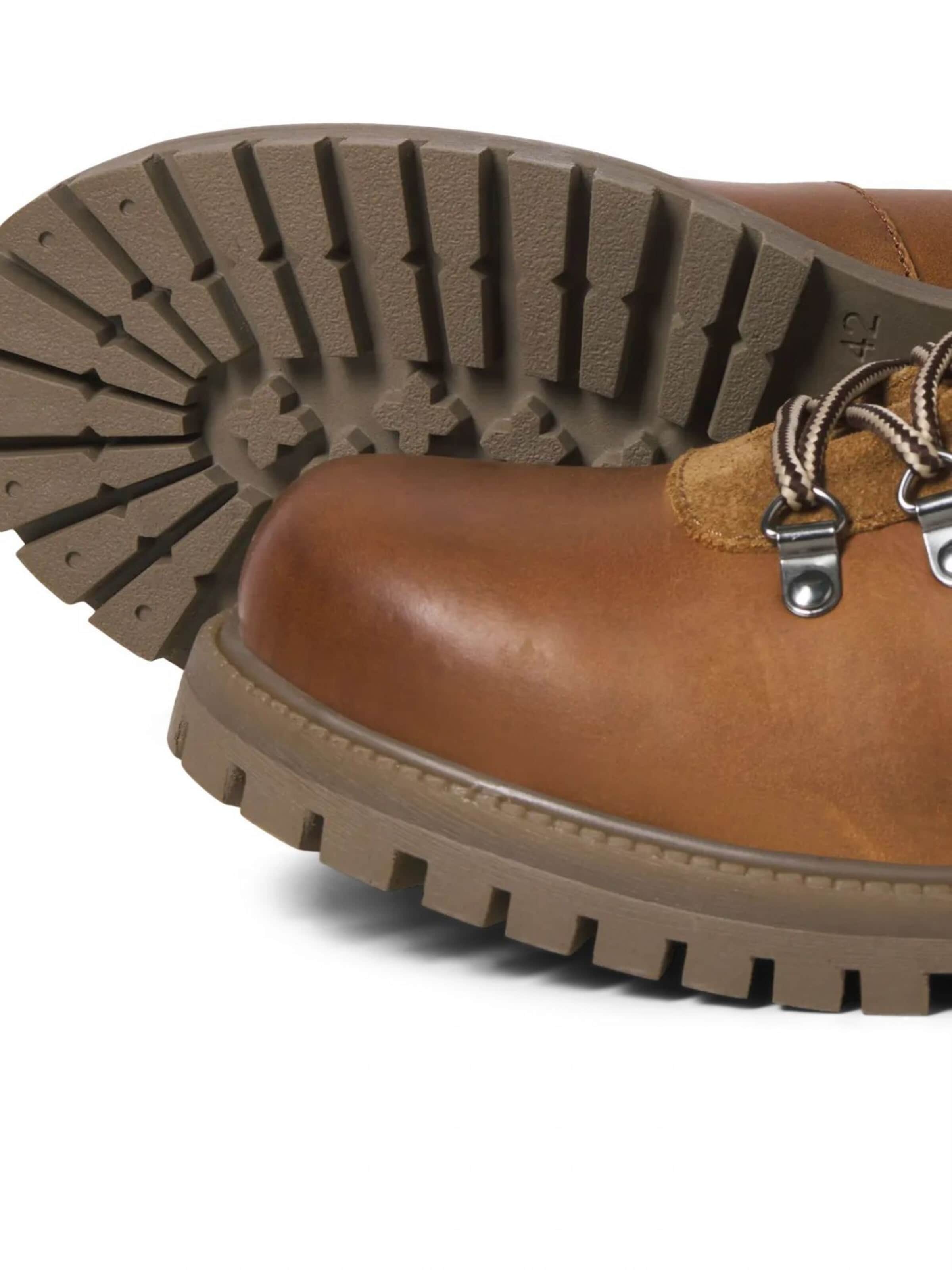 Jacks & Jones Boots in Brown