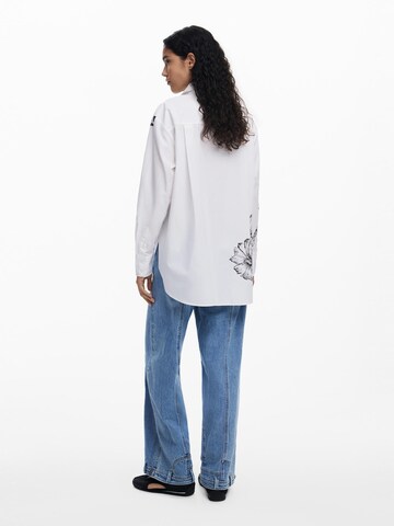 Desigual Футболка в Белый