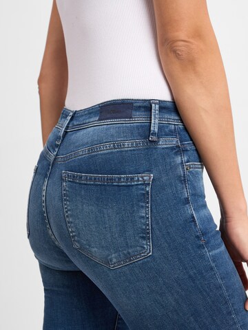 s.Oliver Bootcut Jeans in Blau