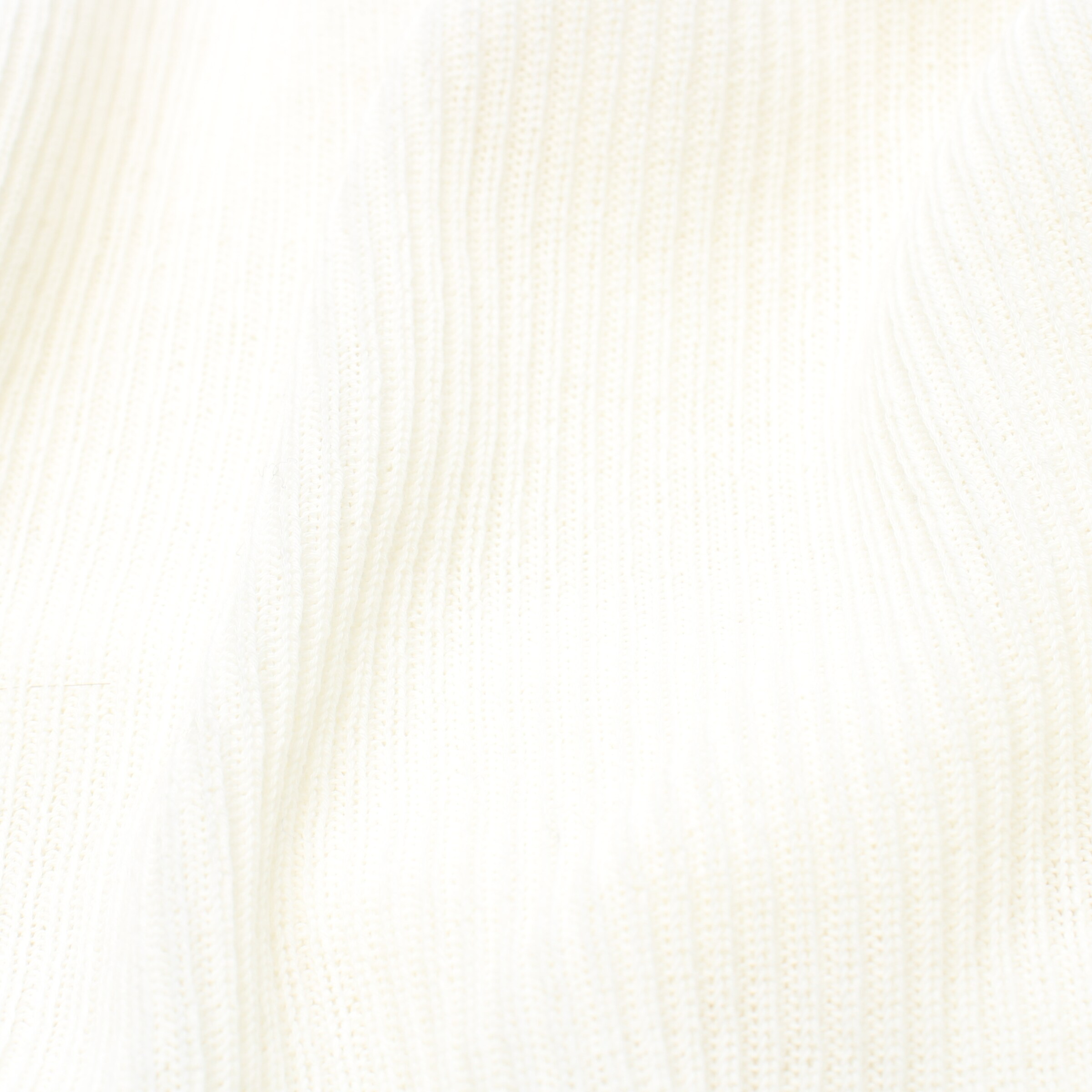 Roberto Collina Sweater & Cardigan in M-L in White