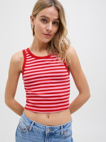 JJXX Top 'JXFallon' in Red