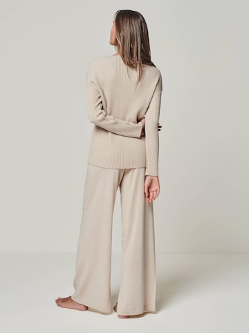 YOU LOOK PERFECT Sweater 'BLOSSOM' in Beige
