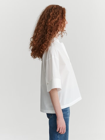 TATUUM Блузка 'Hitami' в Белый