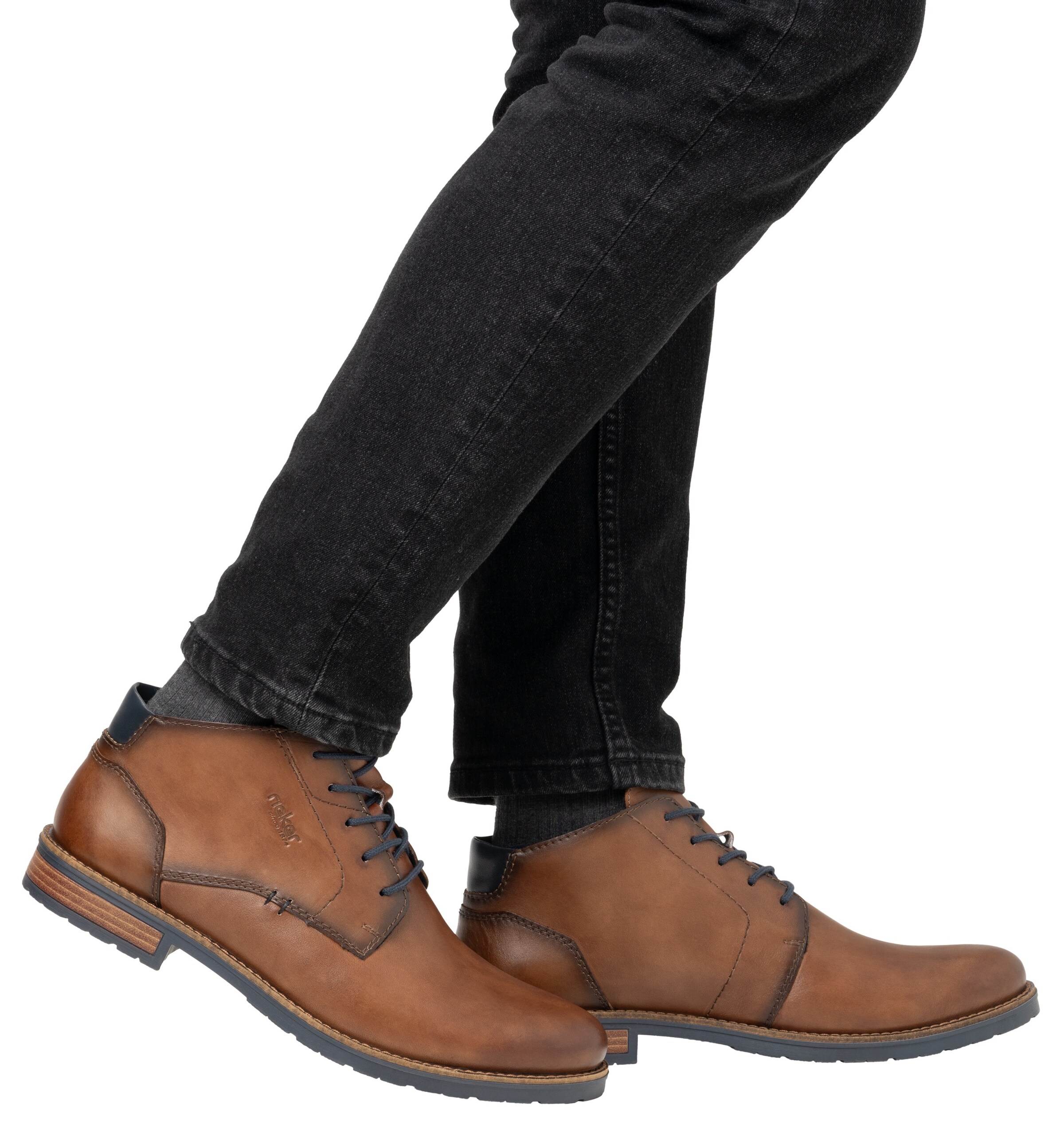 Chaussure à lacets Rieker en marron