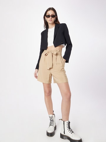 modström Regular Trousers with creases 'Christopher' in Beige