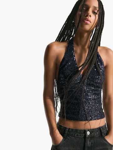 Top di Bershka in blu: frontale