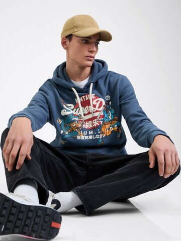 Sweat-shirt 'Tokyo' Superdry en bleu