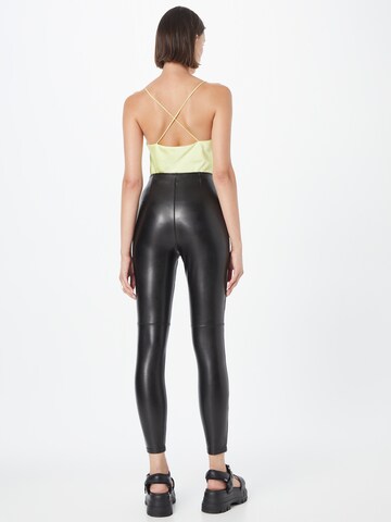 Abercrombie & Fitch Skinny Leggings in Schwarz