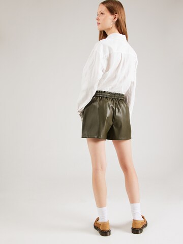 JDY Regular Pants 'JDYALAIA' in Green