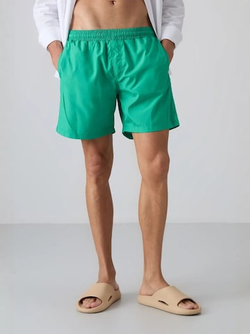 Tommy Life Regular Broek in Groen