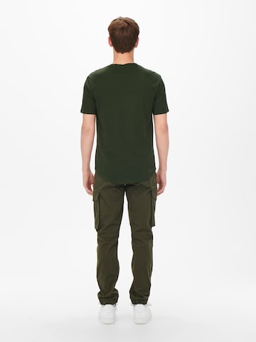 Only & Sons جينز مضبوط قميص 'Matt' بلون أخضر
