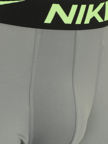 NIKE Sport alsónadrágok 'Essential' - szürke