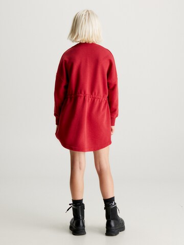 Robe Calvin Klein Jeans en rouge