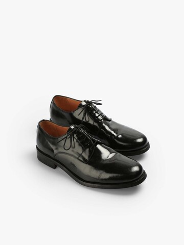 Scalpers Schnürschuh in Schwarz