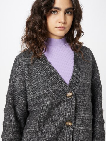 ONLY Knit cardigan 'CELINA' in Grey