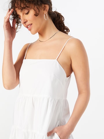 IVY OAK Καλοκαιρινό φόρεμα 'DULCEA' σε λευκό