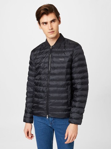 GANT Between-season jacket in Black: front