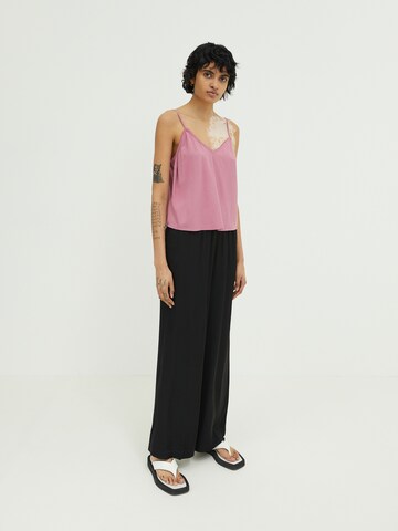 Top 'Blake' di EDITED in rosa