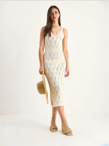 Abito in maglia di Bianco Lucci in beige