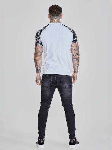 Maglietta 'Venetian' di SikSilk in bianco