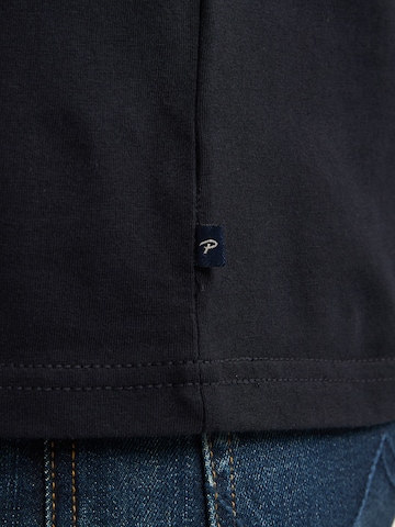Petrol Industries T-shirt 'Devils Tower' i svart
