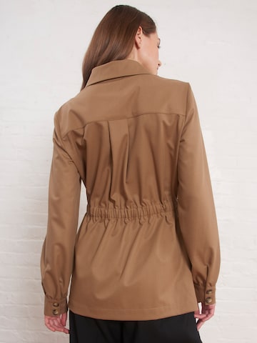 Aligne Between-Season Jacket 'Ebony' in Brown