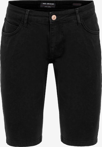 Redbridge Regular Chino Pants 'Rayleigh' in Black: front