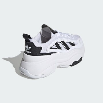 ADIDAS ORIGINALS - Zapatillas deportivas 'Ozgaia' en blanco