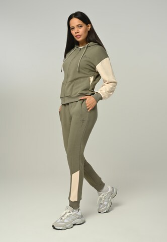 Tom Barron Tracksuit in Green