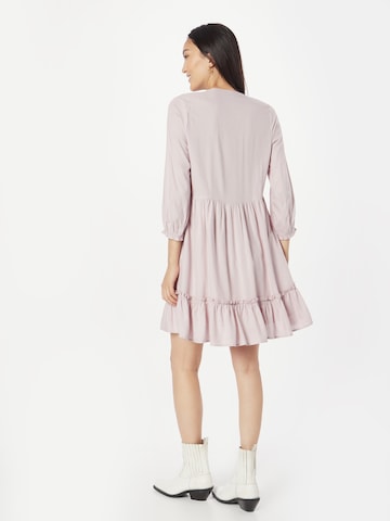 Robe 'Isabell' ABOUT YOU en violet