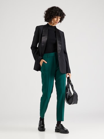 s.Oliver BLACK LABEL Normalny krój Spodnie w kant w kolorze zielony