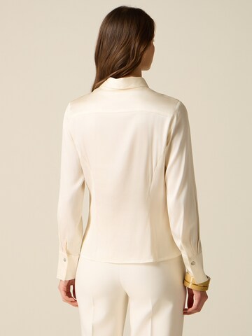 Camicia da donna di oltre in beige
