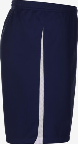 NIKE Regular Sportshorts 'League' in Blau