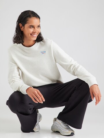 Reebok Sportsweatshirt in Beige: Vorderseite