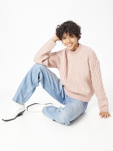Pull-over 'Nadia' ABOUT YOU en rose
