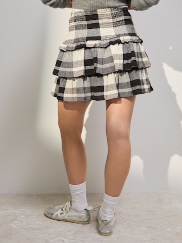 Next Skirt 'Rara' in Black