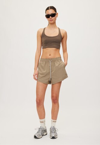 rethinkit studios Regular Shorts 'Petra' in Beige