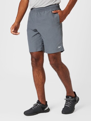 Regular Pantalon de sport Reebok en gris : devant