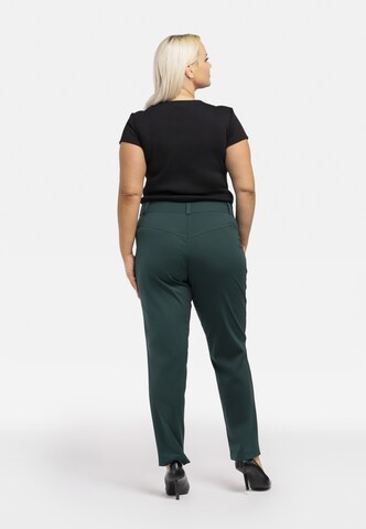 Coupe slim Pantalon Karko en vert