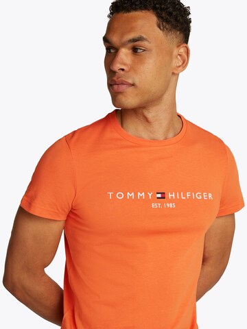 Regular fit Maglietta di TOMMY HILFIGER in arancione
