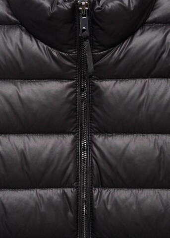 Veste d’hiver 'Plumi' MANGO en noir