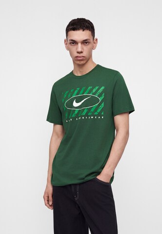 T-Shirt Nike Sportswear en vert