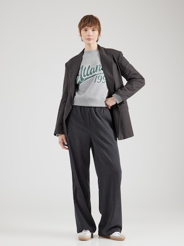 ABOUT YOUSweater majica 'Henrike' - siva boja