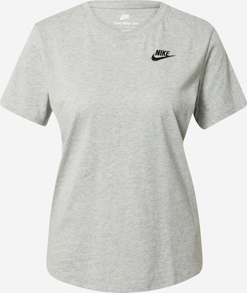 Tricou 'Club Essential' de la Nike Sportswear pe gri: față