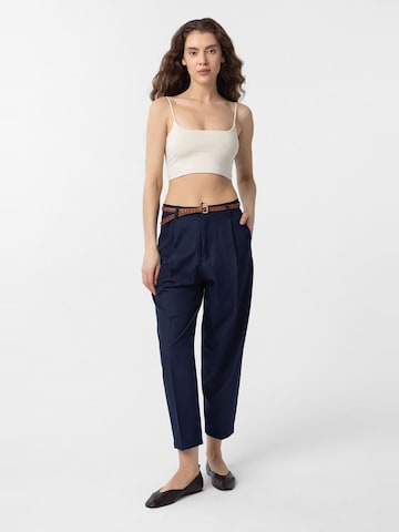 Antioch Regular Pleat-front trousers 'Marisol' in Blue