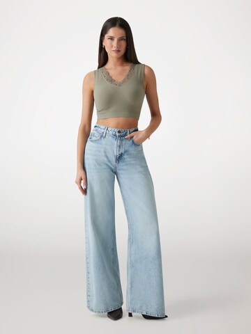 GUESS Top in Grün