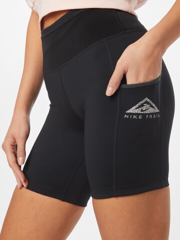 NIKE Skinny Sportovní kalhoty 'Epic Luxe' – černá