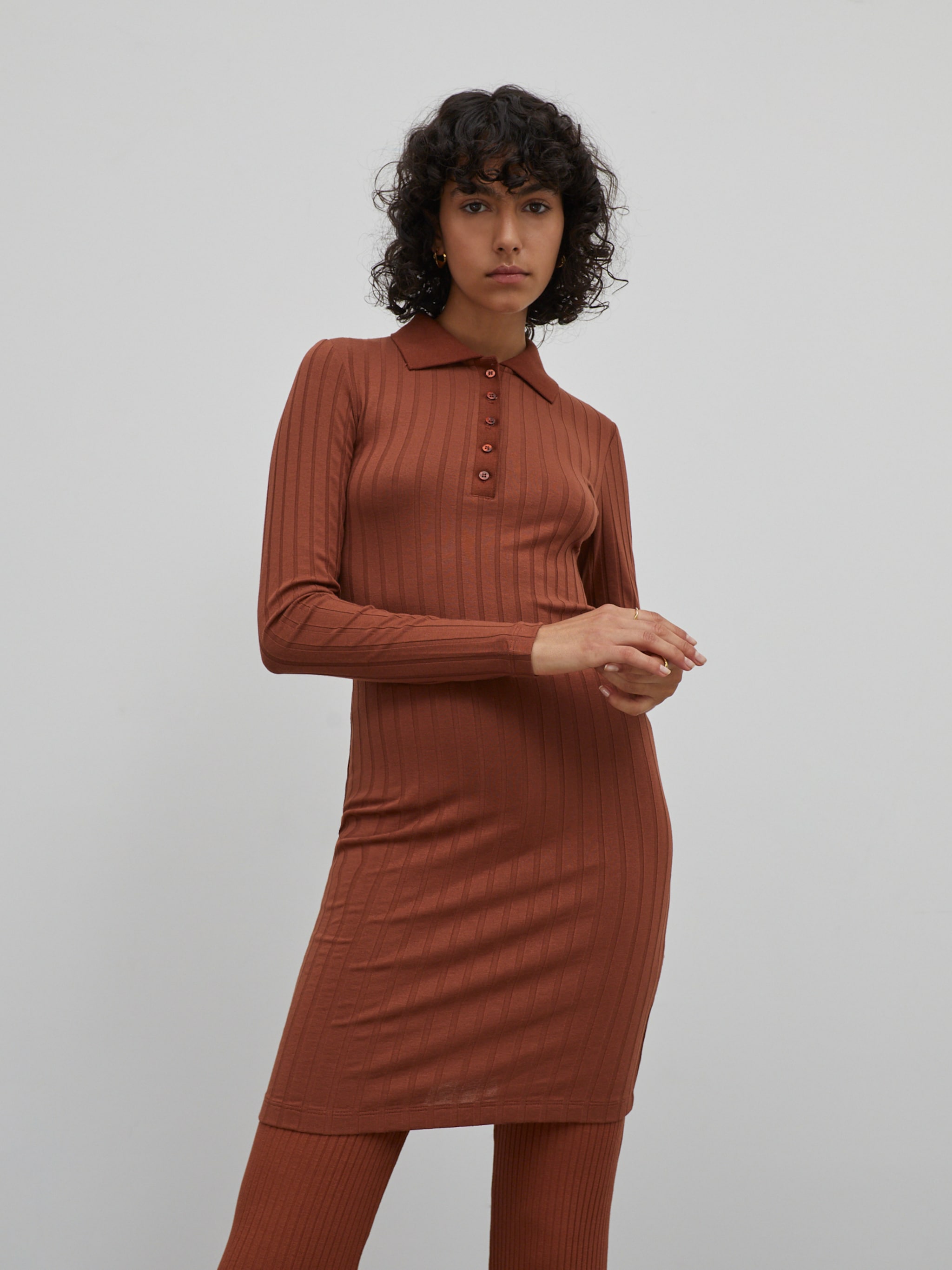 EDITED Producten Jurk 'Imani' Bruin
