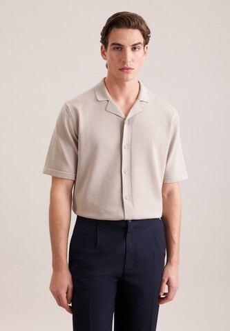 Coupe regular Chemise SEIDENSTICKER en beige : devant